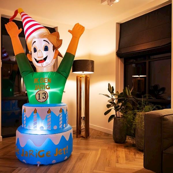 Indoor pop Jarige Job